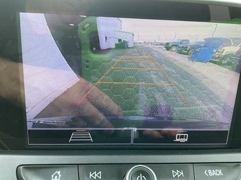 Used 2022 Chevrolet Blazer LT image 2