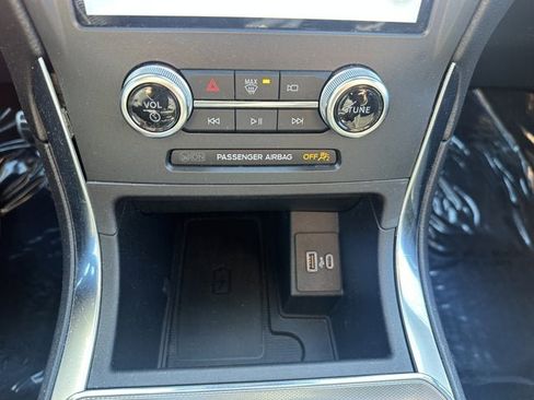 Used 2023 Ford Edge ST w/ Equipment Group 401A image 18