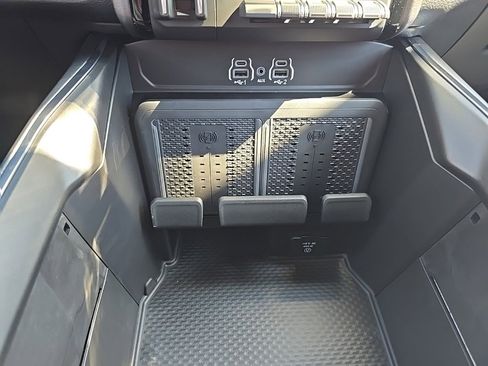 New 2025 RAM 2500 Laramie w/ Night Edition image 12