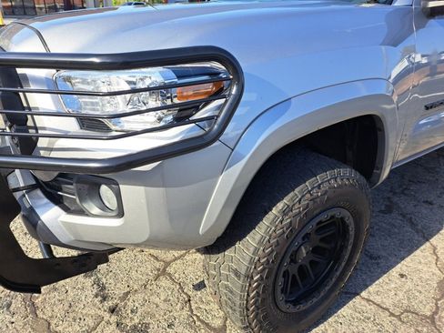 Used 2021 Toyota Tacoma SR5 image 25