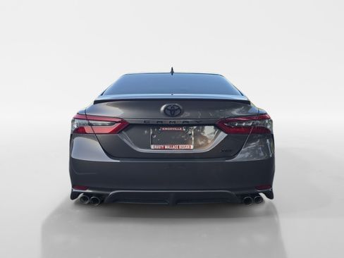 Used 2024 Toyota Camry XSE FWD image 4