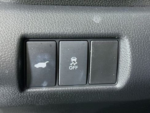 Used 2025 Honda Pilot Touring image 16