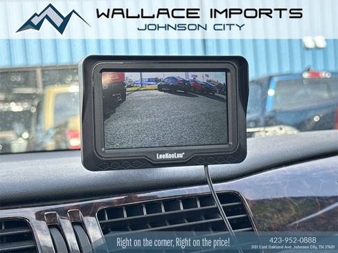 Used 2014 Chevrolet Impala LT w/ LT Sunroof Package image 27