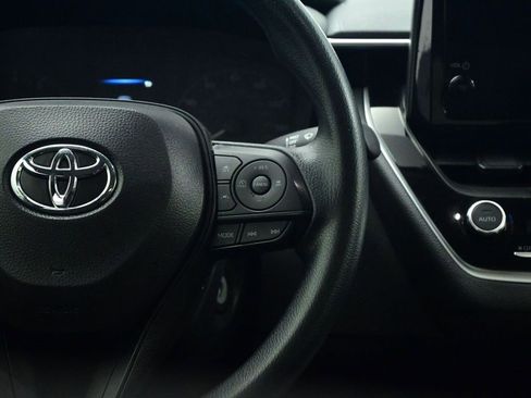 Used 2024 Toyota Corolla LE image 11