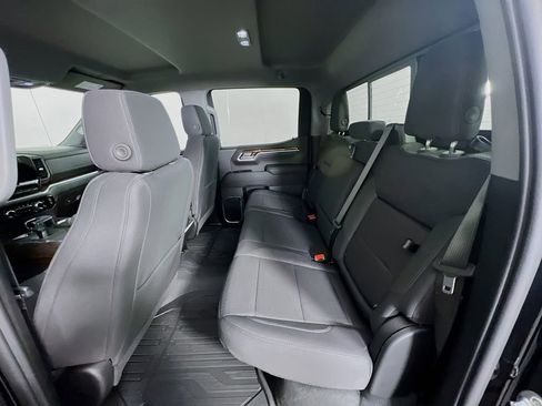 New 2026 GMC Sierra 1500 Elevation image 22