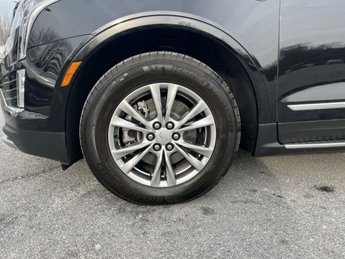 Used 2022 Cadillac XT5 Premium Luxury image 12