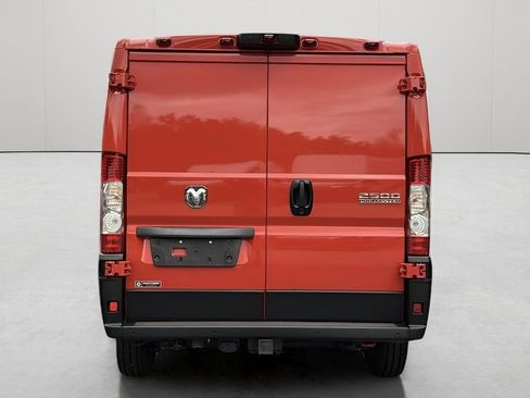New 2025 RAM ProMaster 2500 w/ Quick Order Package 22H SLT+ FWD image 6