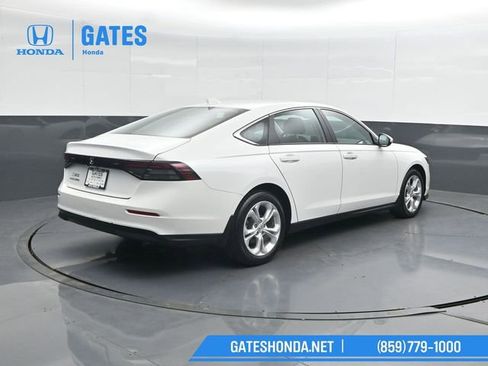 Used 2025 Honda Accord LX image 2