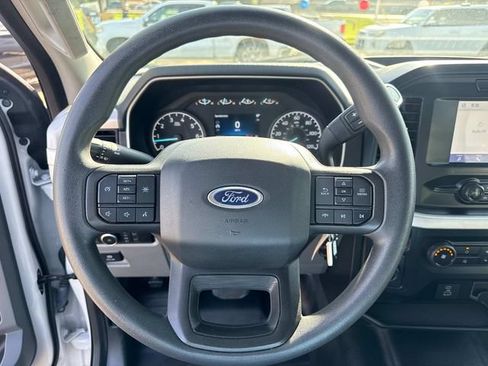 Used 2023 Ford F150 XL w/ Trailer Tow Package RWD image 29