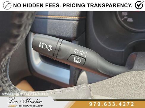 Used 2020 GMC Terrain SLT FWD image 28