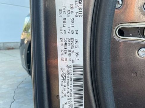 Used 2015 Dodge Journey R/T w/ Flexible Seating Group FWD image 27