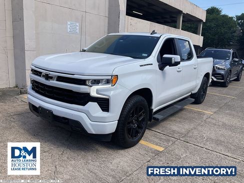 Used 2022 Chevrolet Silverado 1500 RST w/ Texas Edition Plus RWD image 2