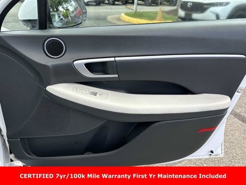 Used 2025 Hyundai Sonata SEL FWD image 9
