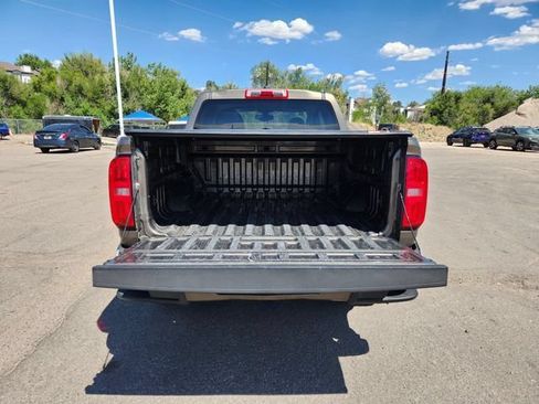 Used 2015 Chevrolet Colorado Z71 AWD/4WD image 29