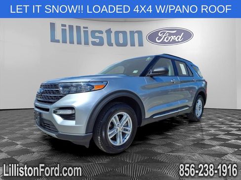 Used 2022 Ford Explorer XLT w/ Equipment Group 202A image 3