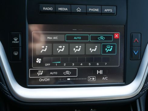 Used 2022 Subaru Legacy image 23