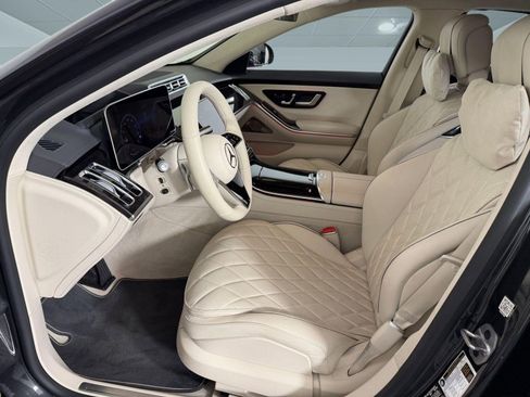 Used 2023 Mercedes-Benz S 580 4MATIC Sedan image 5