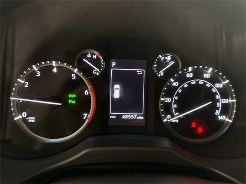 Used 2021 Lexus GX 460 Premium w/ Premium Package image 10