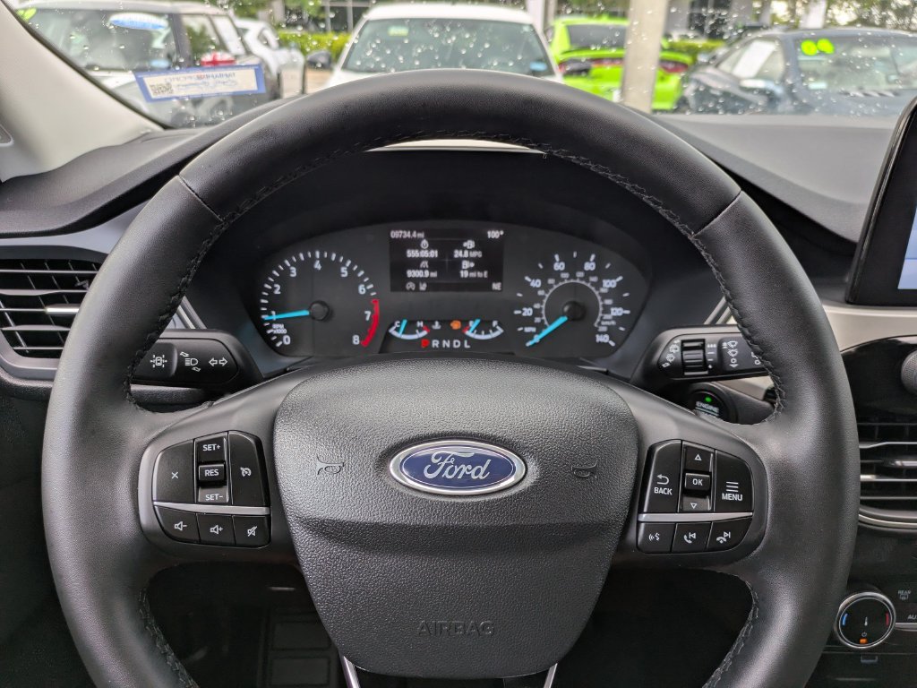 Certified 2022 Ford Escape SE w/ SE Sport Appearance Package FWD image 28