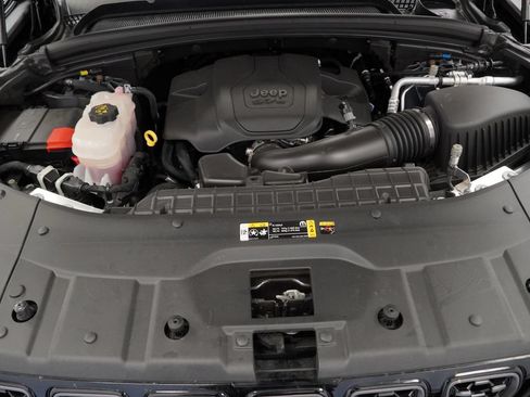 Used 2024 Jeep Grand Cherokee L Summit AWD/4WD image 48