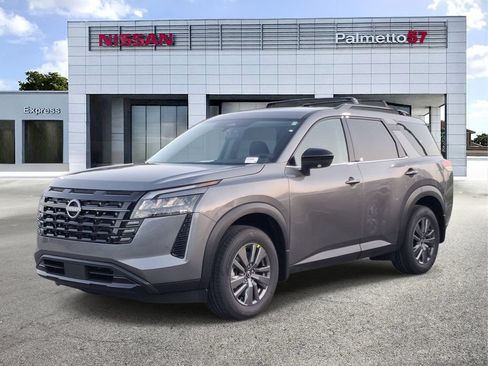 New 2026 Nissan Pathfinder SV w/ Cargo Package FWD image 3