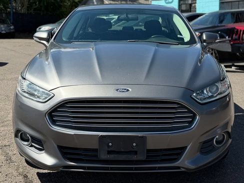 Used 2013 Ford Fusion SE FWD image 8
