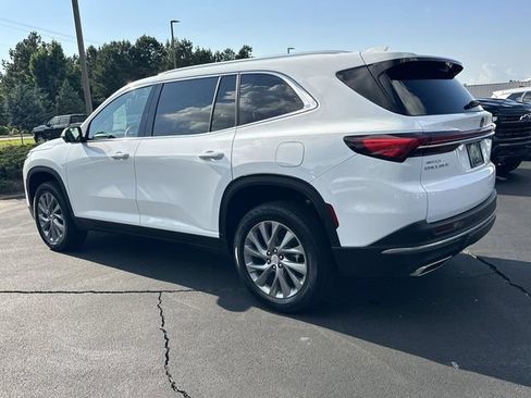 Used 2026 Buick Enclave Preferred FWD image 6
