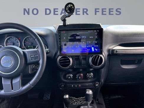 Used 2012 Jeep Wrangler Sport AWD/4WD image 9