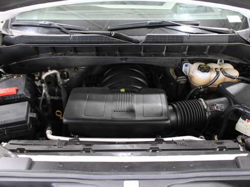 Used 2024 Chevrolet Silverado 1500 LTZ w/ LTZ Premium Package AWD/4WD image 40