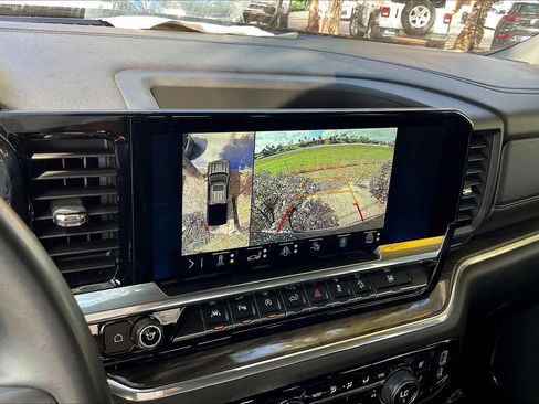 Used 2023 Chevrolet Silverado 1500 LTZ w/ LTZ Premium Package AWD/4WD image 21