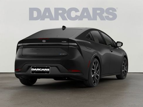 New 2026 Toyota Prius Plug-In Hybrid FWD image 7