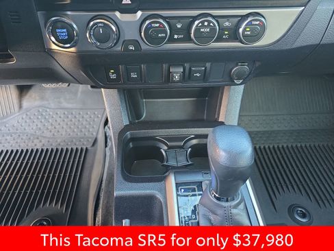 Used 2023 Toyota Tacoma SR5 w/ Technology Package AWD/4WD image 30