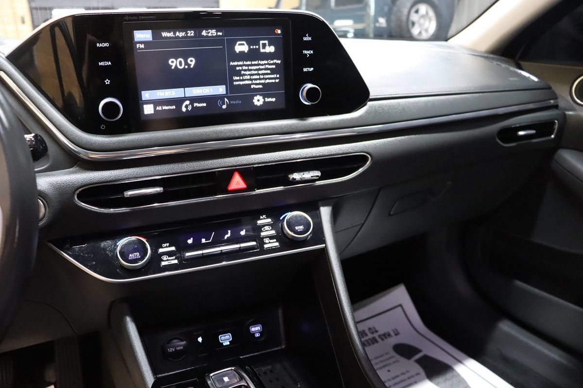 Used 2020 Hyundai Sonata SEL w/ Convenience + Sunroof Package FWD image 41