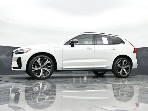 Used 2024 Volvo XC60 T8 Ultimate w/ Climate Package AWD/4WD image 40