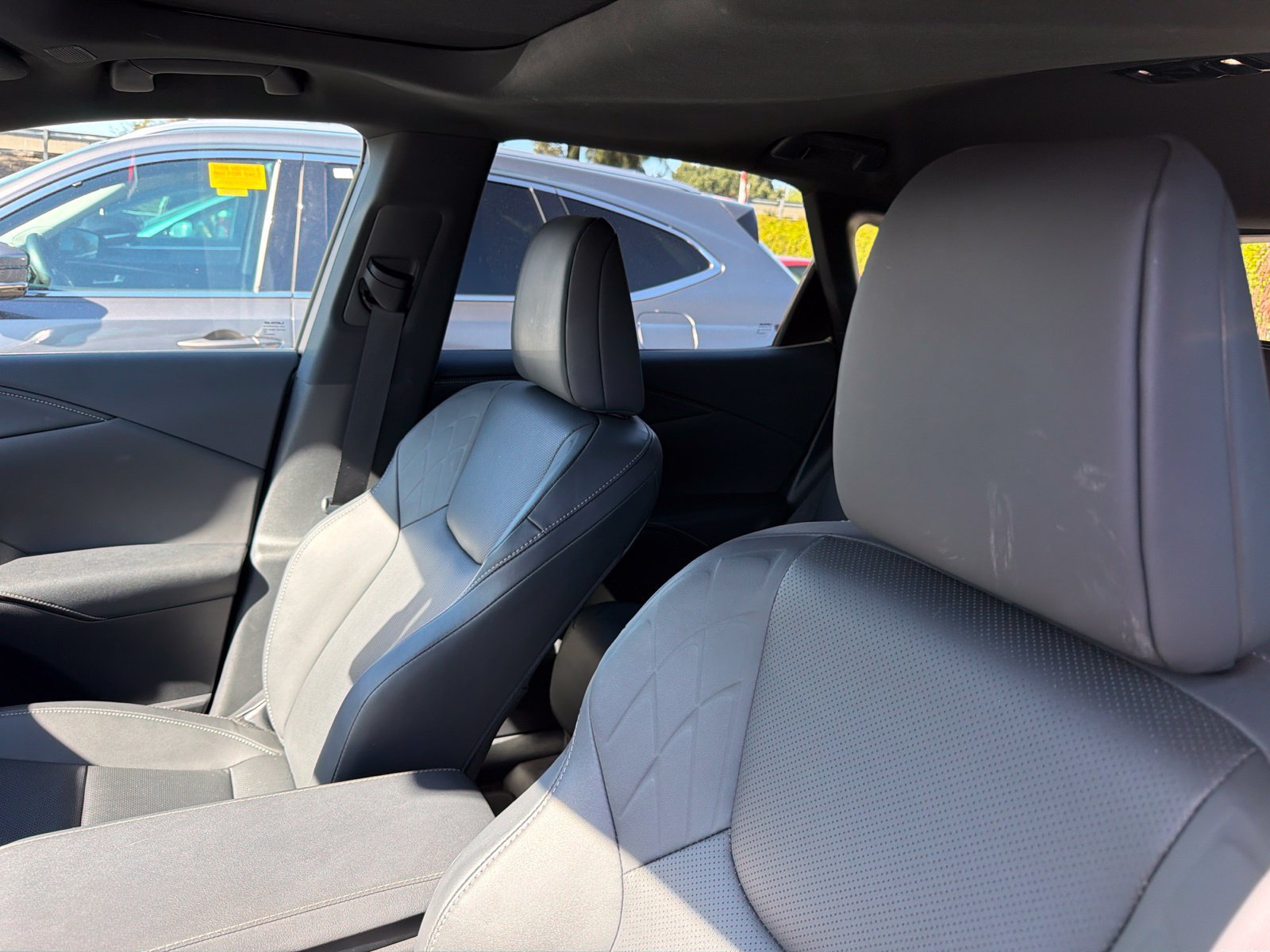 Used 2026 Lexus RX 350h w/ Convenience Package AWD/4WD image 8