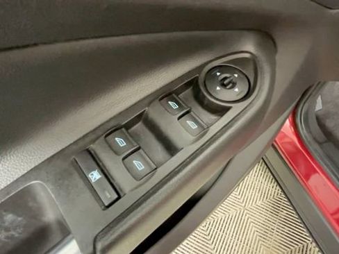 Used 2017 Ford Escape SE FWD image 21