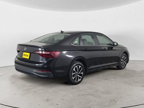 Used 2024 Volkswagen Jetta S FWD image 5