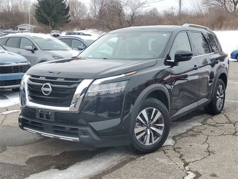 Used 2023 Nissan Pathfinder SL image 35