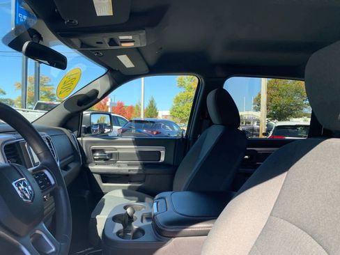 Used 2024 RAM 1500 Classic Warlock image 12