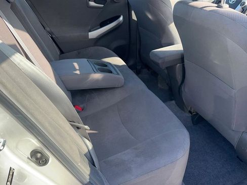 Used 2010 Toyota Prius 5dr HB II (Natl) image 28