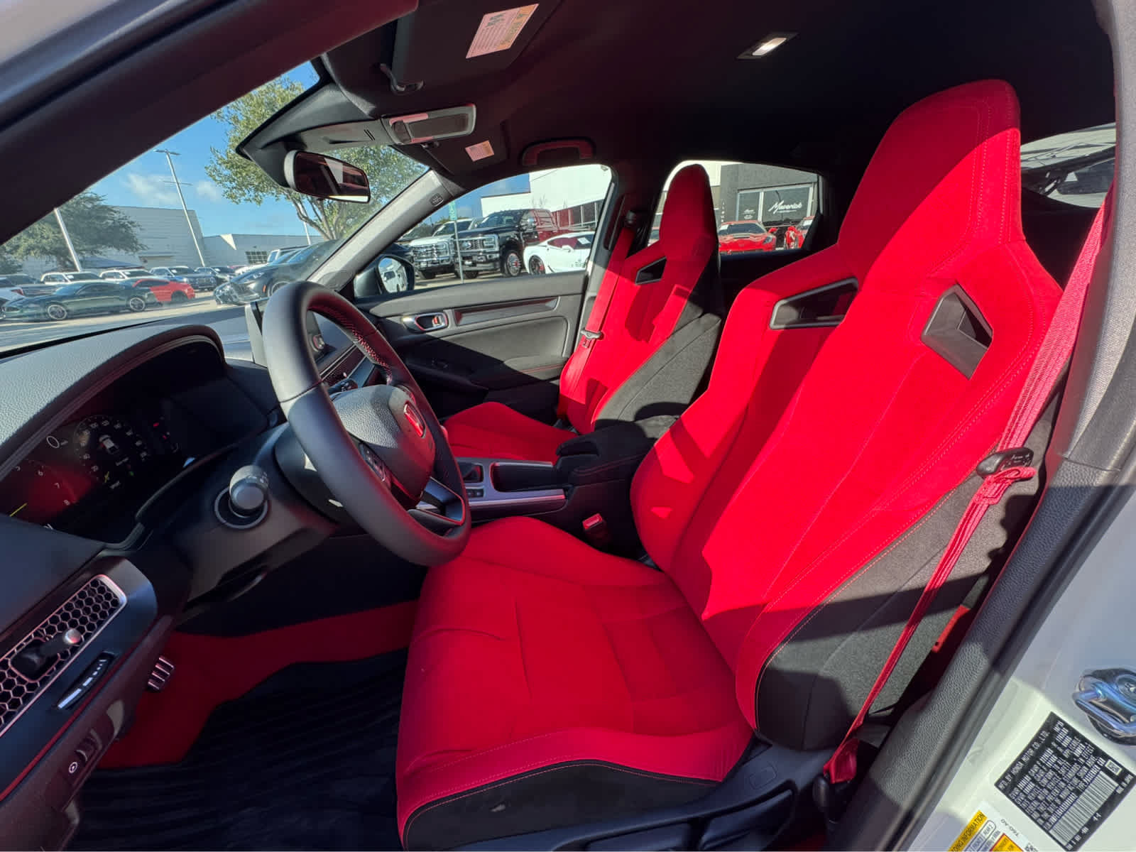 Used 2025 Honda Civic Type R image 7