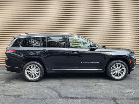 Used 2021 Jeep Grand Cherokee L Summit w/ Advanced Protech Group IV AWD/4WD image 6