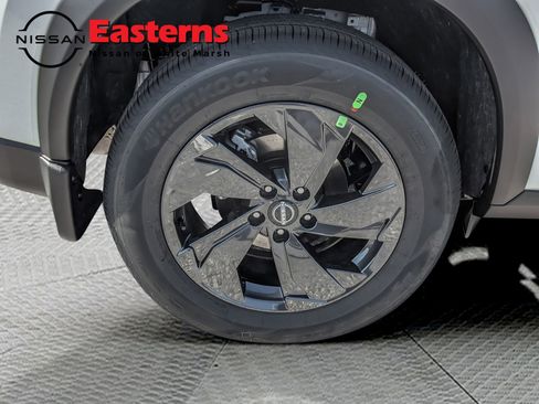 New 2026 Nissan Rogue SV AWD/4WD image 24