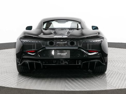 Used 2023 McLaren Artura RWD image 5