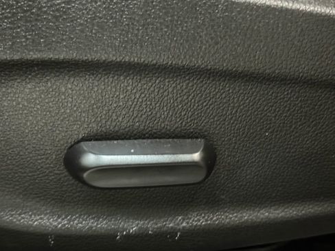 Used 2013 Buick Verano Convenience image 24