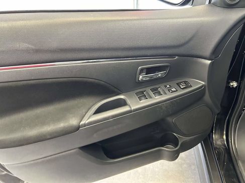 Used 2024 Mitsubishi Outlander Sport AWD image 15