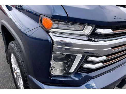 Used 2023 Chevrolet Silverado 3500 High Country w/ Z71 Off-Road Package AWD/4WD image 30