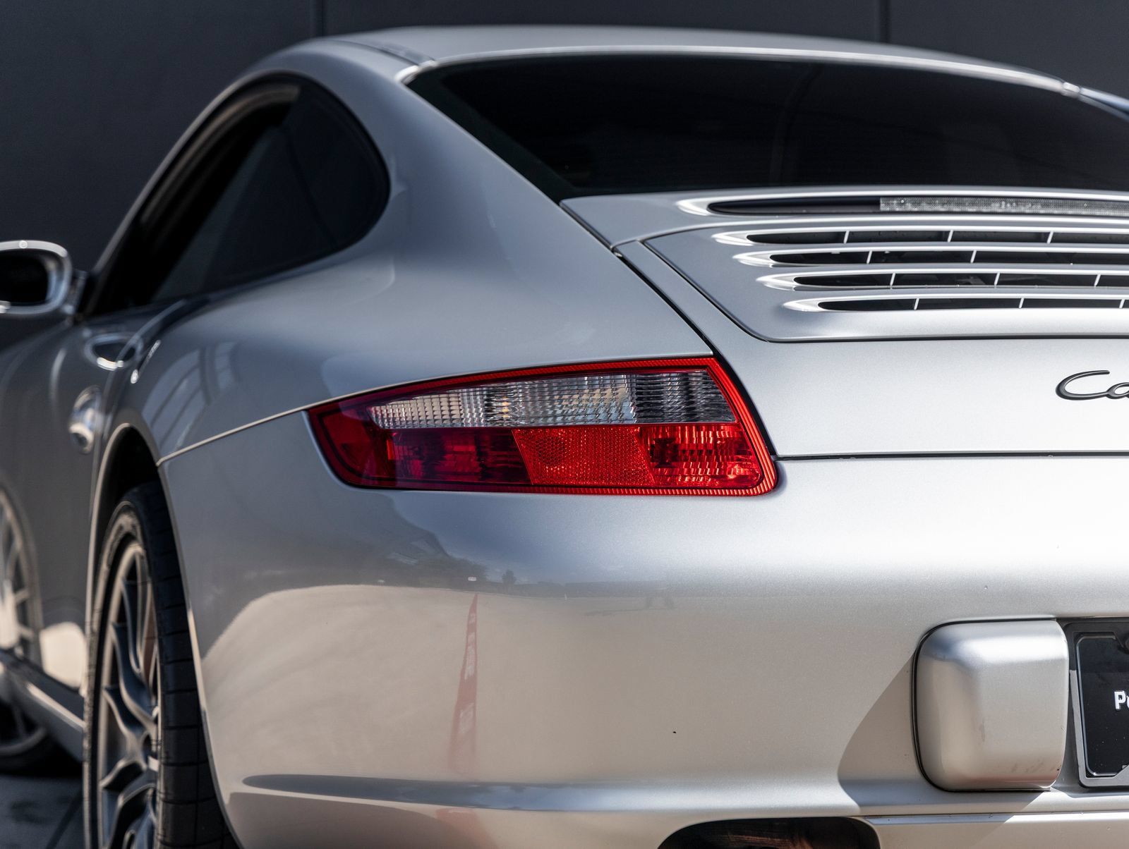 Used 2008 Porsche 911 Carrera RWD image 15