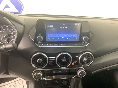 Used 2024 Nissan Sentra S FWD image 25