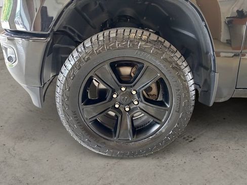 Used 2020 RAM 1500 Big Horn AWD/4WD image 15